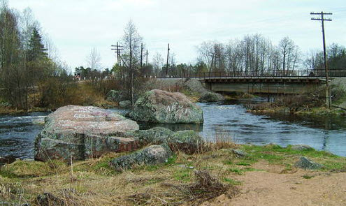 Вид на трассу А127, мост, речка