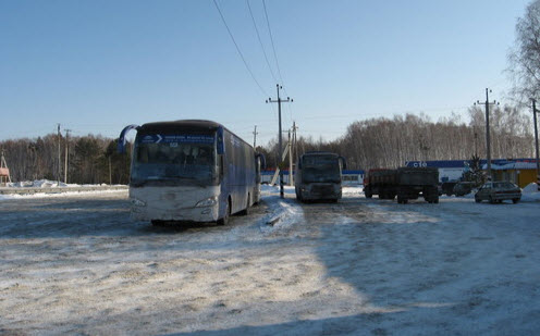 Трасса Р402, стоянка автобусов возле кафе Ялуторовск