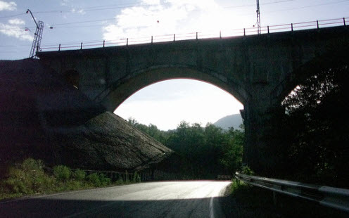 Трасса Р254, арочный мост