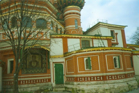 Храм Василия Блаженного, фрагмент стены