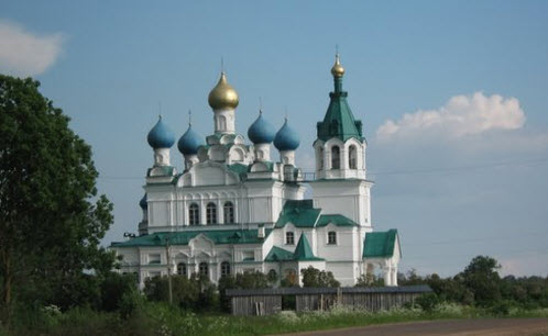 Церковь Дмитрия Солунского в Городне, трасса Р47