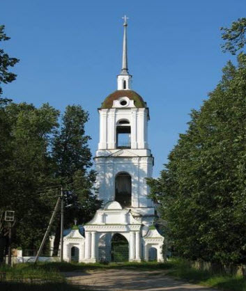 Церковь Рождества Христова, Макарьев, трасса Р98