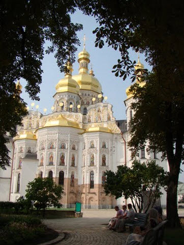 Успенский собор, поездка в Киев