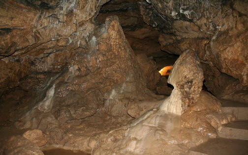 красная пещера крым