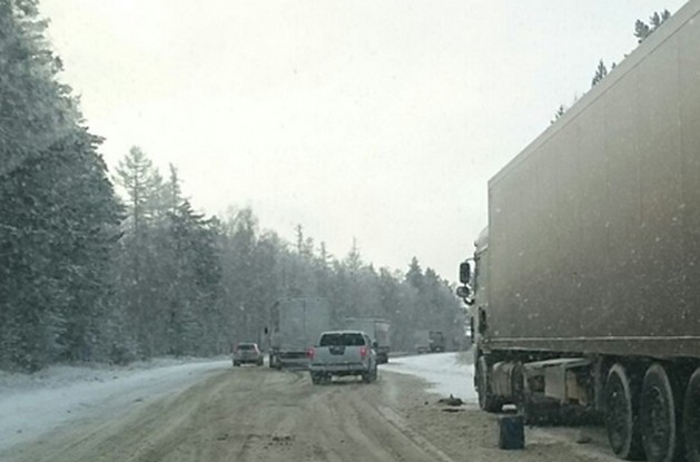 закрыто движение для грузовиков на р-258