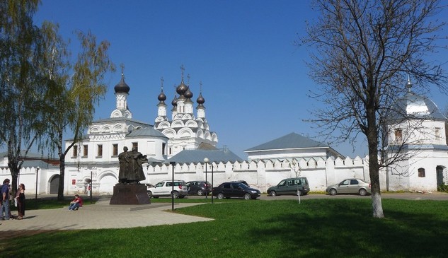 свято-троицкий монастырь