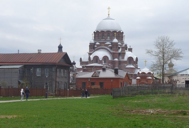 монастырь в свияжске