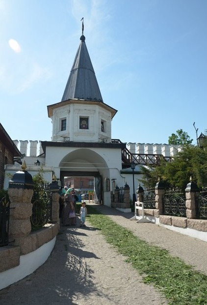 Троицкий мужской монастырь