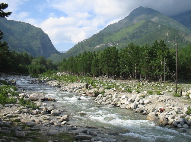 горная река с тункинских гльцов