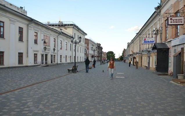 Пешеходная улица, Спасская.