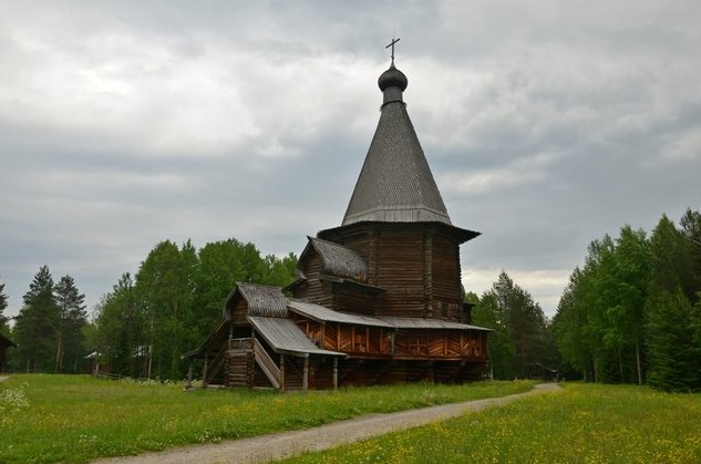 Георгиевская шатровая церковь