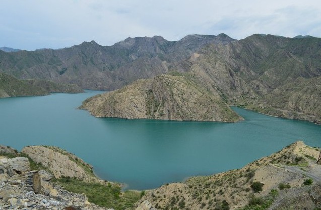 река Нарын на Алай в киргизии