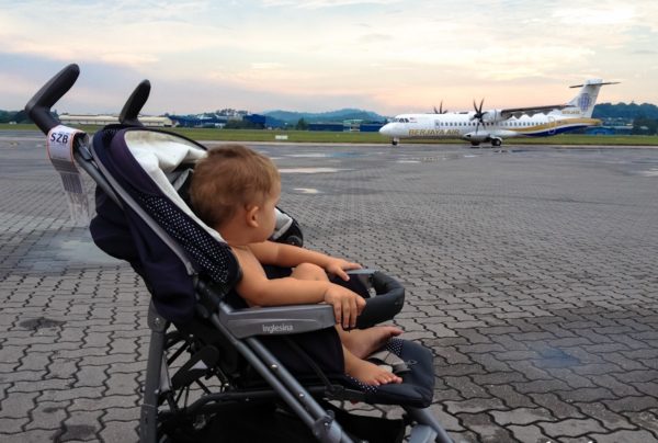 Путешествие и полет с детьми во время беременности