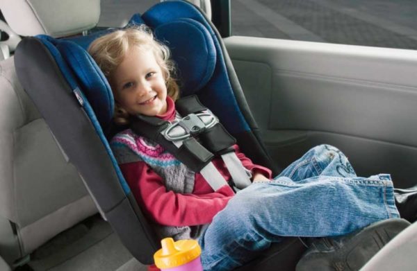 Бустер для детей в машину: с какого возраста можно использовать, правила ПДД 2019