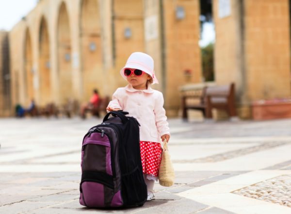 Разрешение на выезд ребенка за границу до 18 лет с одним из родителей