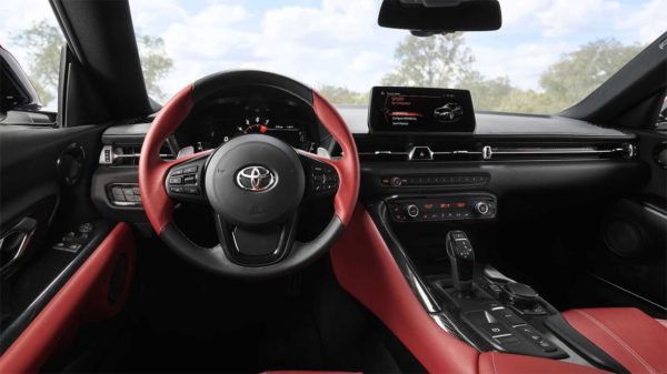 Комплектации и дизайн Toyota Supra 2019-2020