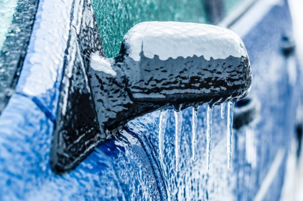 10 механизмов в авто, которые могут замерзнут после непродолжительной стоянки