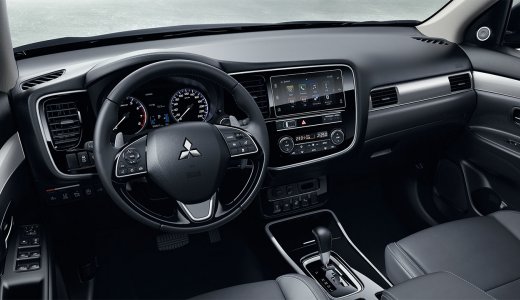 Как выбрать внедорожник? Динамичный и элегантный профиль Mitsubishi Outlander