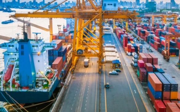 Преимущества контейнерных перевозок из Китая от компании РОКОТТ Транс